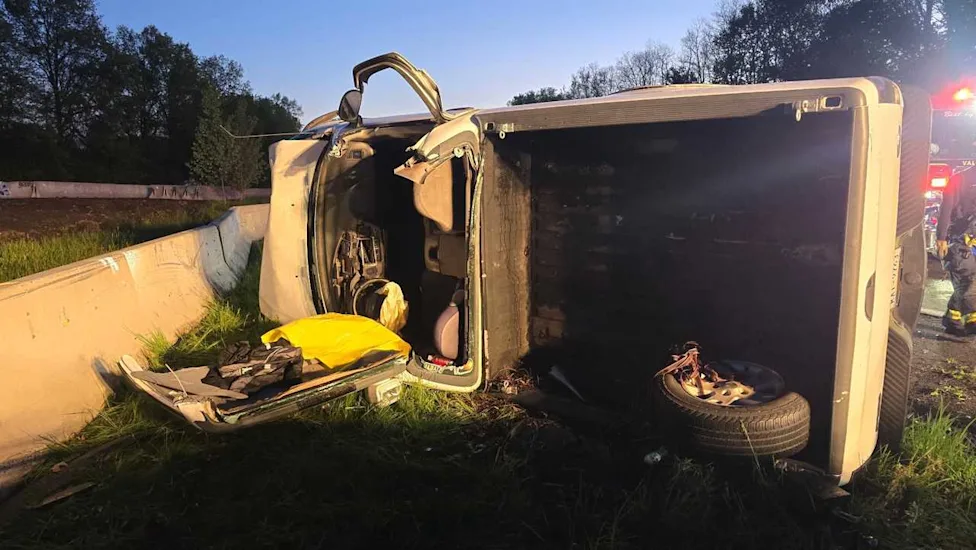 Pickup Truck Overturn Crash in Valhalla Highlights Dangers on Westchester Parkways